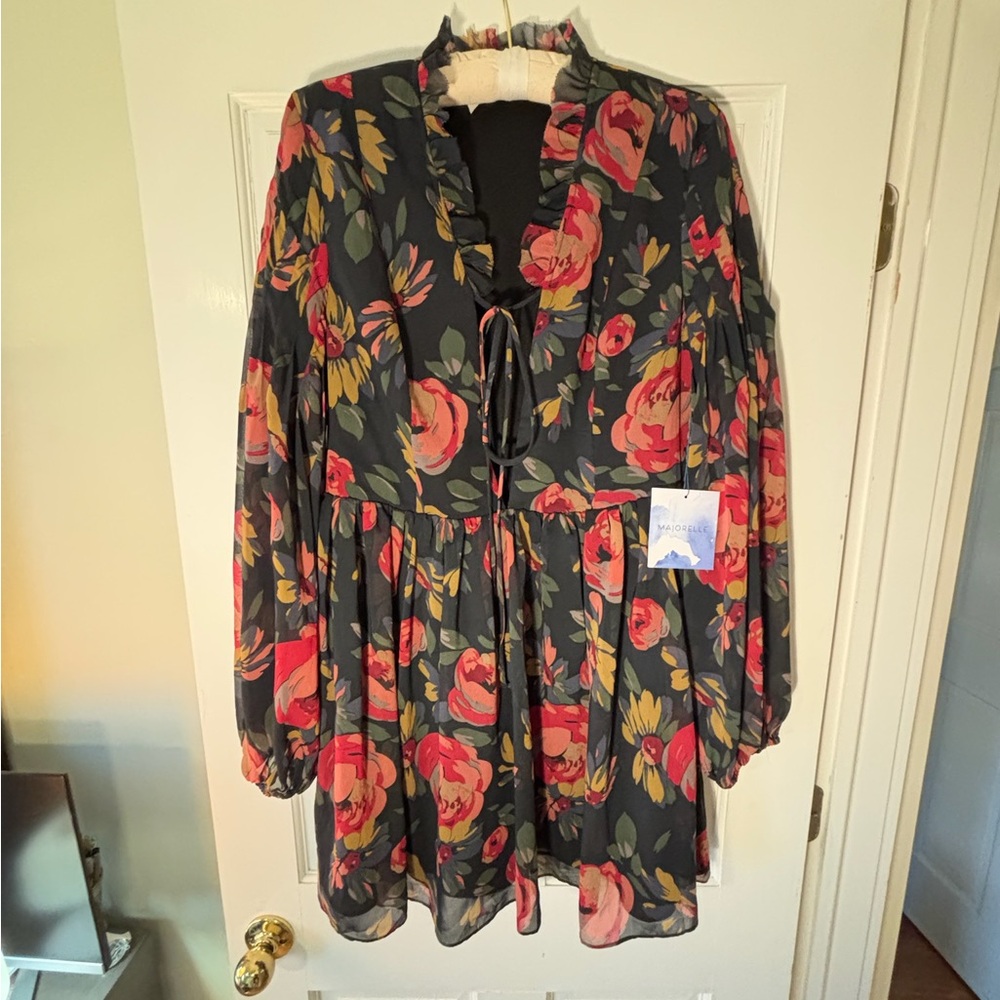 NEW WITH TAGS, Gorg Majorelle Black Dress with Red Florals - Picture 4 of 7